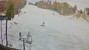 Ski areál Mezihoří Chomutov - Velká sjezdovka - 7.12.2025 v 13:01 Ski areál Mezihoří Chomutov - Velká sjezdovka - 7.12.2025 v 13:01