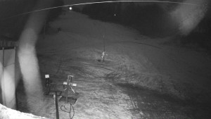 Ski areál Mezihoří Chomutov - Velká sjezdovka - 7.12.2025 v 17:01 Ski areál Mezihoří Chomutov - Velká sjezdovka - 7.12.2025 v 17:01