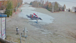 Ski areál Mezihoří Chomutov - Velká sjezdovka - 13.12.2025 v 07:46 Ski areál Mezihoří Chomutov - Velká sjezdovka - 13.12.2025 v 07:46