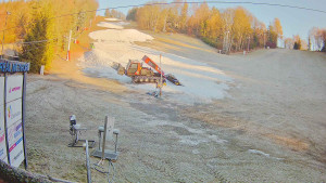 Ski areál Mezihoří Chomutov - Velká sjezdovka - 13.12.2025 v 09:16 Ski areál Mezihoří Chomutov - Velká sjezdovka - 13.12.2025 v 09:16