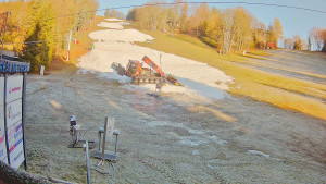 Ski areál Mezihoří Chomutov - Velká sjezdovka - 13.12.2025 v 10:16 Ski areál Mezihoří Chomutov - Velká sjezdovka - 13.12.2025 v 10:16