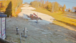 Ski areál Mezihoří Chomutov - Velká sjezdovka - 13.12.2025 v 10:46 Ski areál Mezihoří Chomutov - Velká sjezdovka - 13.12.2025 v 10:46