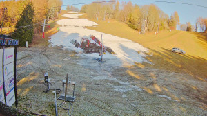 Ski areál Mezihoří Chomutov - Velká sjezdovka - 13.12.2025 v 12:31 Ski areál Mezihoří Chomutov - Velká sjezdovka - 13.12.2025 v 12:31