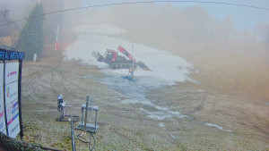 Ski areál Mezihoří Chomutov - Velká sjezdovka - 13.12.2025 v 14:31 Ski areál Mezihoří Chomutov - Velká sjezdovka - 13.12.2025 v 14:31