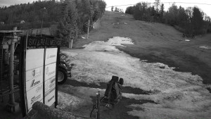 Ski areál Mezihoří Chomutov - Velká sjezdovka - 25.3.2026 v 05:32 Ski areál Mezihoří Chomutov - Velká sjezdovka - 25.3.2026 v 05:32