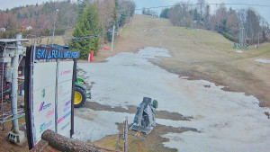 Ski areál Mezihoří Chomutov - Velká sjezdovka - 25.3.2026 v 06:17 Ski areál Mezihoří Chomutov - Velká sjezdovka - 25.3.2026 v 06:17