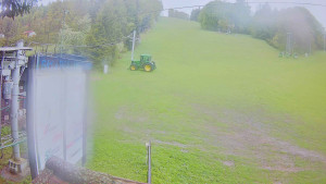 Ski areál Mezihoří Chomutov - Velká sjezdovka - 12.5.2026 v 16:33 Ski areál Mezihoří Chomutov - Velká sjezdovka - 12.5.2026 v 16:33
