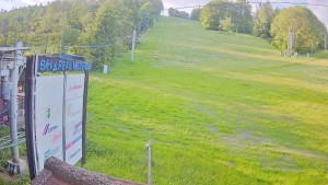 Ski areál Mezihoří Chomutov - Velká sjezdovka - 3.6.2026 v 19:32 Ski areál Mezihoří Chomutov - Velká sjezdovka - 3.6.2026 v 19:32