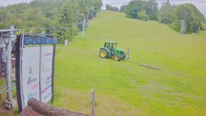 Ski areál Mezihoří Chomutov - Velká sjezdovka - 16.6.2026 v 13:47 Ski areál Mezihoří Chomutov - Velká sjezdovka - 16.6.2026 v 13:47