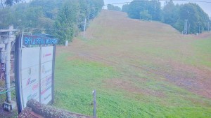 Skigebiet Mezihoří Chomutov - Große Skipiste - 17.8.2026 v 08:47 Skigebiet Mezihoří Chomutov - Große Skipiste - 17.8.2026 v 08:47