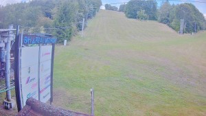 Ski areál Mezihoří Chomutov - Velká sjezdovka - 2.9.2026 v 13:32 Ski areál Mezihoří Chomutov - Velká sjezdovka - 2.9.2026 v 13:32