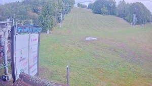 Ski areál Mezihoří Chomutov - Velká sjezdovka - 5.9.2026 v 08:02 Ski areál Mezihoří Chomutov - Velká sjezdovka - 5.9.2026 v 08:02