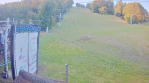 Ski areál Mezihoří Chomutov - Velká sjezdovka - 5.9.2026 v 19:02 Ski areál Mezihoří Chomutov - Velká sjezdovka - 5.9.2026 v 19:02