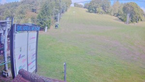 Ski areál Mezihoří Chomutov - Velká sjezdovka - 15.9.2026 v 12:02 Ski areál Mezihoří Chomutov - Velká sjezdovka - 15.9.2026 v 12:02