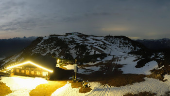 Snímek    31.10.2025 v 22:00