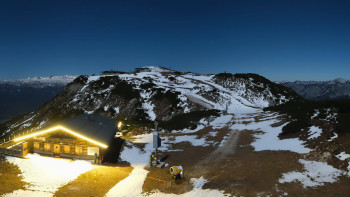 Snímek 7.11.2025 v 23:45