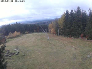 Lyžařský areál Čeřínek - Sjezdovka - 3.11.2025 v 10:45 Lyžařský areál Čeřínek - Sjezdovka - 3.11.2025 v 10:45