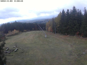 Lyžařský areál Čeřínek - Sjezdovka - 3.11.2025 v 11:30 Lyžařský areál Čeřínek - Sjezdovka - 3.11.2025 v 11:30