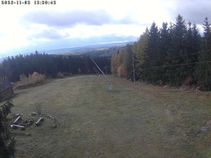 Lyžařský areál Čeřínek - Sjezdovka - 3.11.2025 v 12:30 Lyžařský areál Čeřínek - Sjezdovka - 3.11.2025 v 12:30