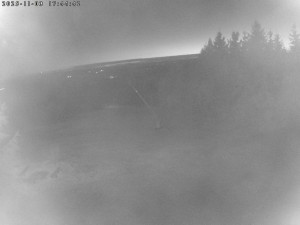 Lyžařský areál Čeřínek - Sjezdovka - 3.11.2025 v 17:45 Lyžařský areál Čeřínek - Sjezdovka - 3.11.2025 v 17:45