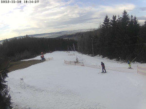 Lyžařský areál Čeřínek - Sjezdovka - 20.12.2025 v 10:15 Lyžařský areál Čeřínek - Sjezdovka - 20.12.2025 v 10:15