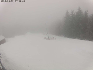 Lyžařský areál Čeřínek - Sjezdovka - 11.2.2026 v 07:30 Lyžařský areál Čeřínek - Sjezdovka - 11.2.2026 v 07:30