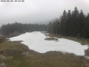 Lyžařský areál Čeřínek - Sjezdovka - 29.3.2026 v 07:45 Lyžařský areál Čeřínek - Sjezdovka - 29.3.2026 v 07:45