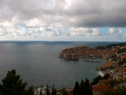 Staré město, přístav