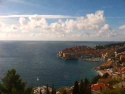 Staré město, přístav