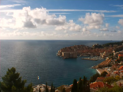 Staré město, přístav