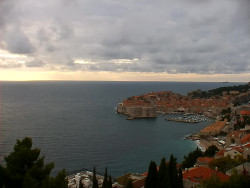 Staré město, přístav