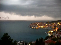 Staré město, přístav