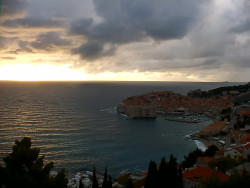 Staré město, přístav