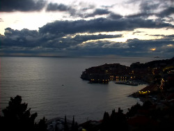 Staré město, přístav