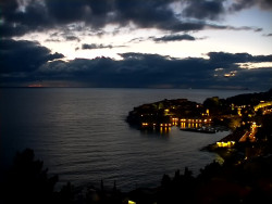 Staré město, přístav