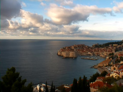 Staré město, přístav