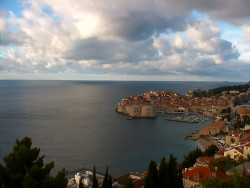 Staré město, přístav