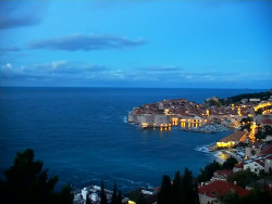 Staré město, přístav