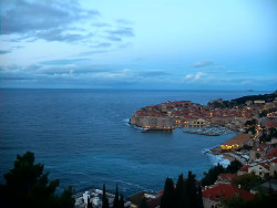 Staré město, přístav