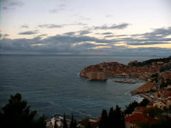 Staré město, přístav