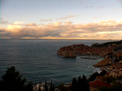 Staré město, přístav