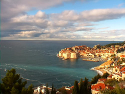 Staré město, přístav