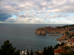 Staré město, přístav