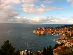 Staré město, přístav