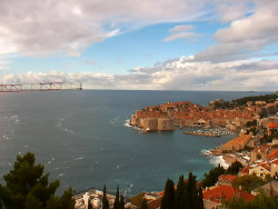 Staré město, přístav