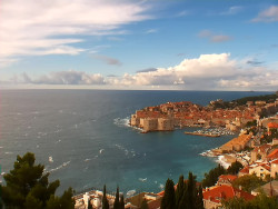 Staré město, přístav