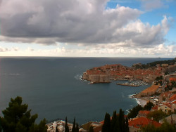 Staré město, přístav