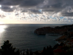 Staré město, přístav