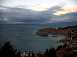 Staré město, přístav