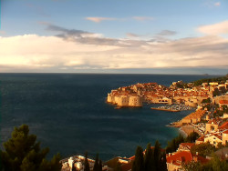 Staré město, přístav